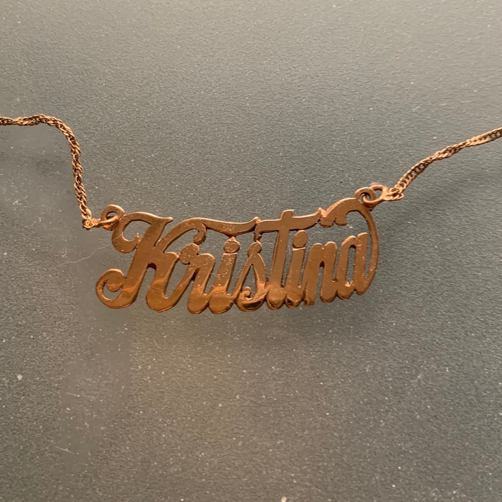 ‘18k gold ‘Kristina’ necklace from Dubai! 💞😍💎